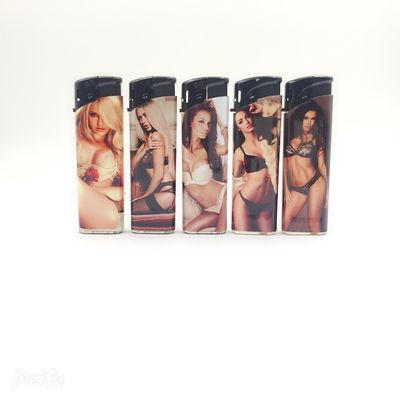 Customized Production of ISO9994 Certified Lighters with Large Sales Styles and Flint