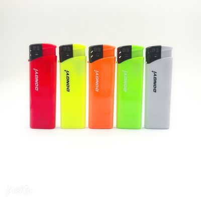 Customized Production of ISO9994 Certified Lighters with Large Sales Styles and Flint