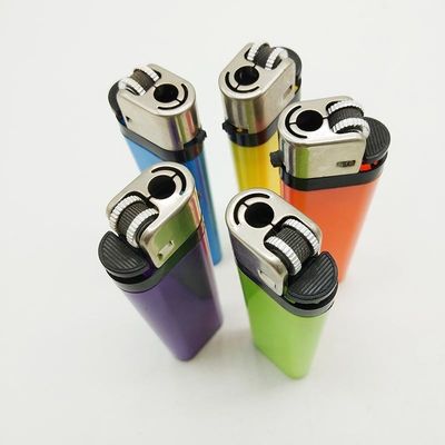 Refillable Encendedor Europe Market Disposable Flint Gas Lighter with and Certificates