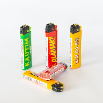 Dy-077 Flint Gas CE Lighter Plastic Samples US 0.01/Piece 1 Piece Min.Order Request Sample