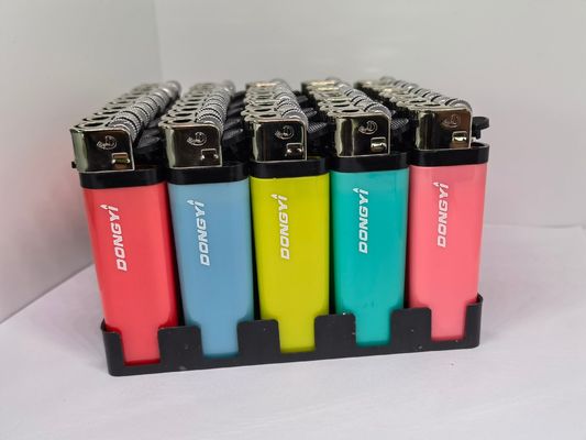 2022 Lighters Smoking Accessories Cigarette Flint Lighter with Request Samples Option