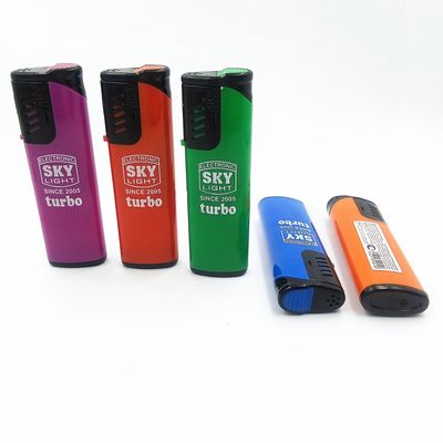 ISO9994 Dy-F001 Dongyi Windproof Gas Lighter with Plastic Torch and EUR Standard